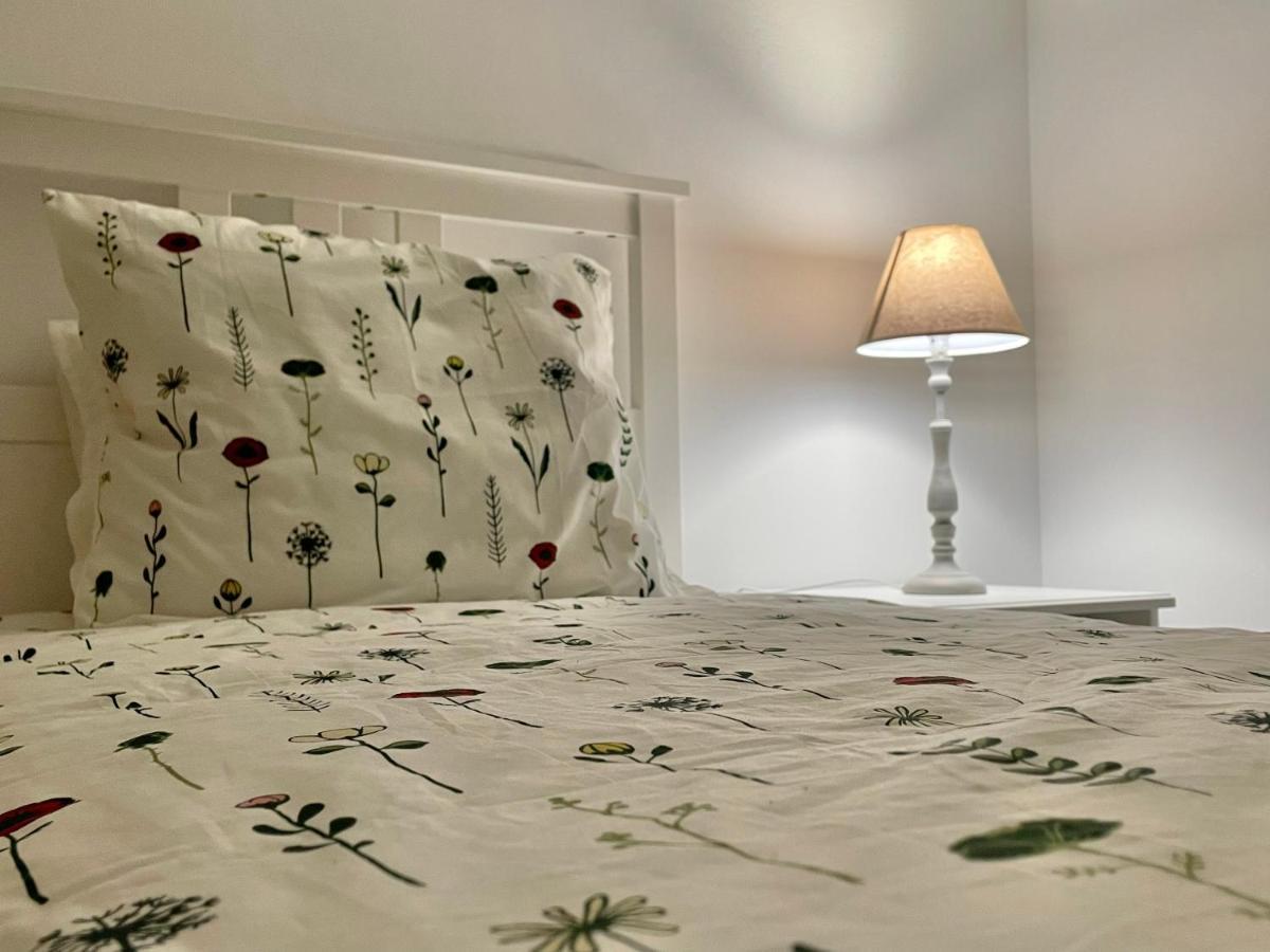 Villa Vulcano Uga Ngoại thất bức ảnh